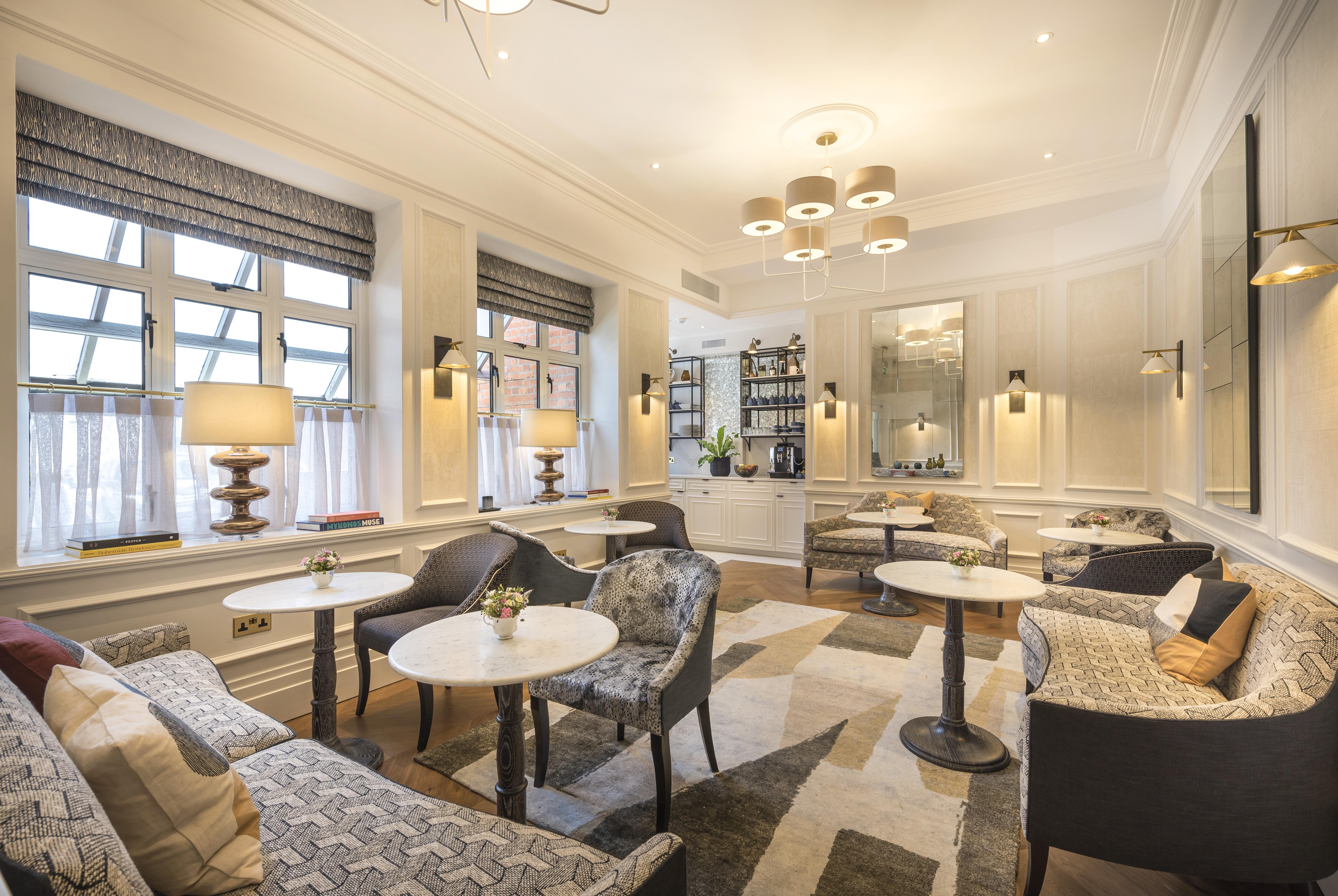 The Capital Hotel, Apartments & Townhouse London Kültér fotó The Library at The Ivy Collection