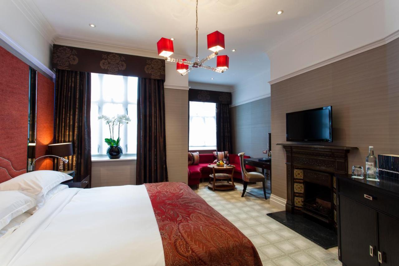 The Capital Hotel, Apartments & Townhouse London Kültér fotó A suite at the hotel